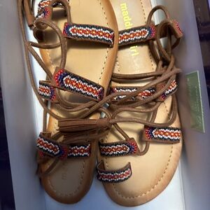 Madden girl brown red white blue lace up toe super cute never worn